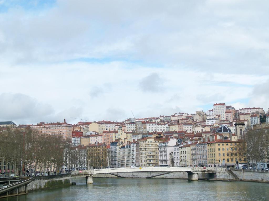 Apartamento Perrache Sainte Blandine Lyon Exterior foto